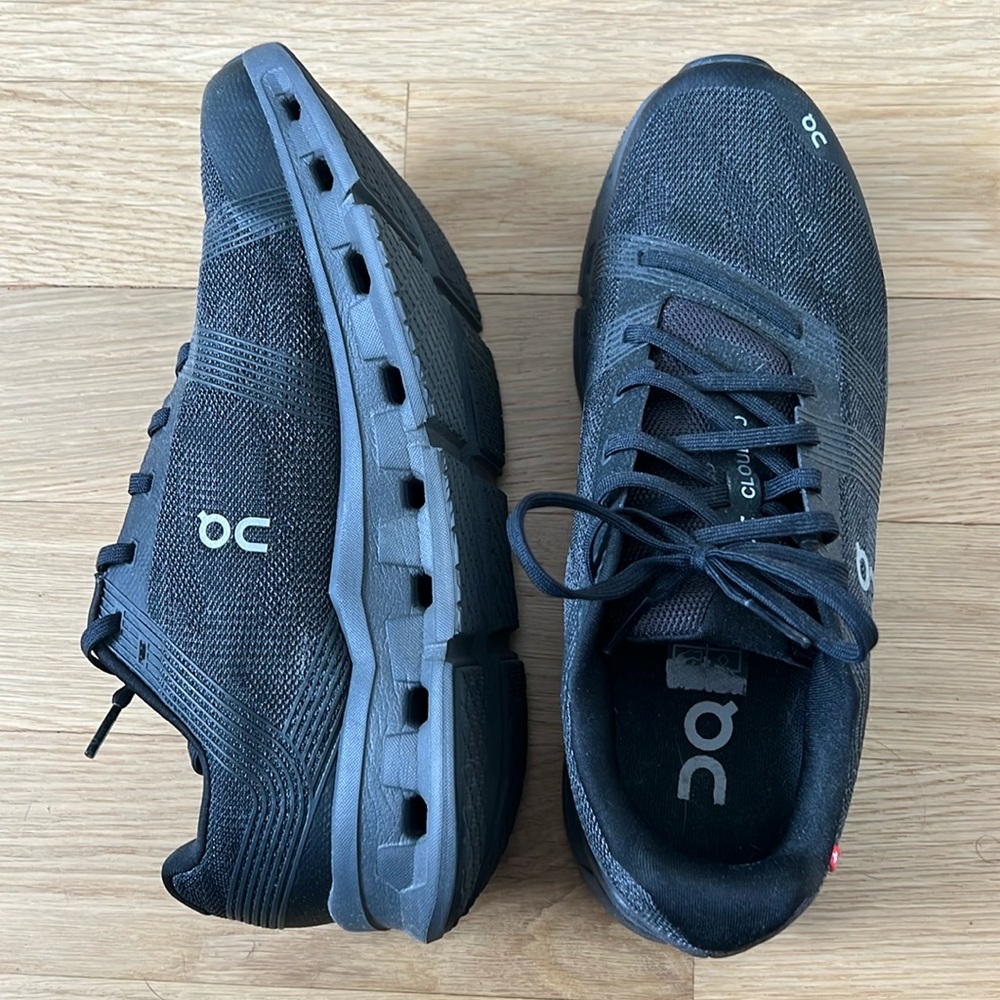 ON Cloudgo Running Shoes